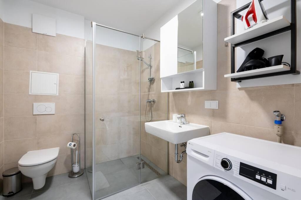 1br With Balcony, Urban Style By Hm Apartment Wien
